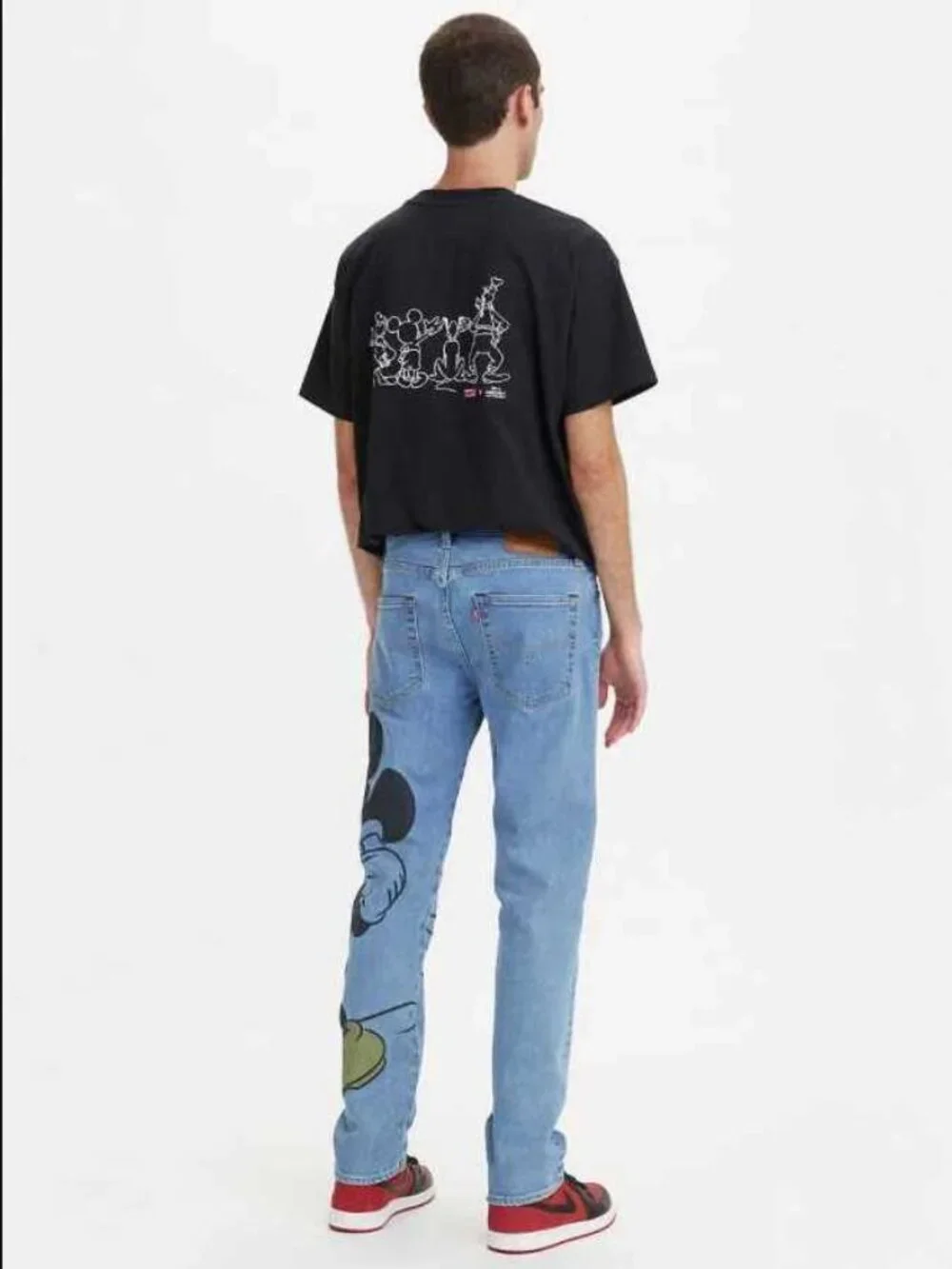 New 38x30 Levi's  X Disney collection 502 Taper Fit Mickey Mouse colab jeans